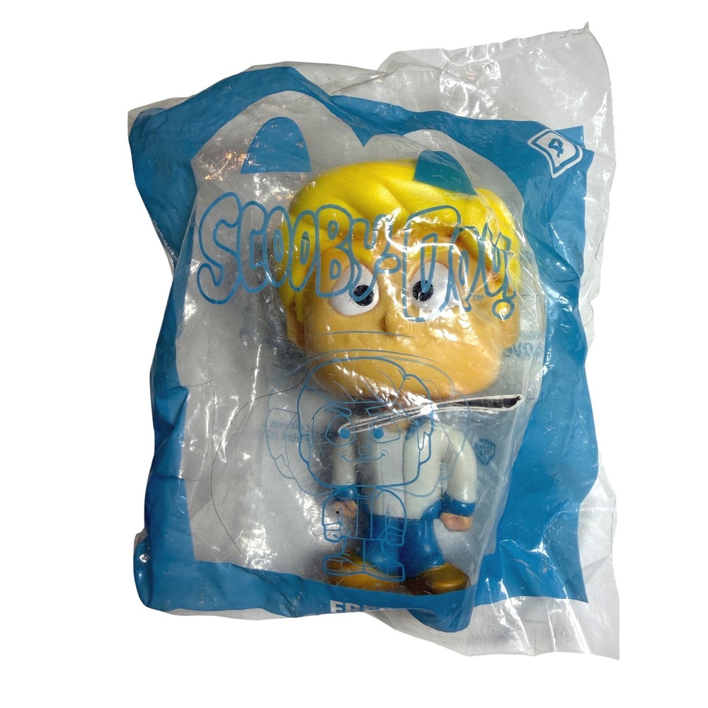 McDonalds 2021 Scoob! Fred Jones‎ Happy Meal Toy Figure #4 New Sealed